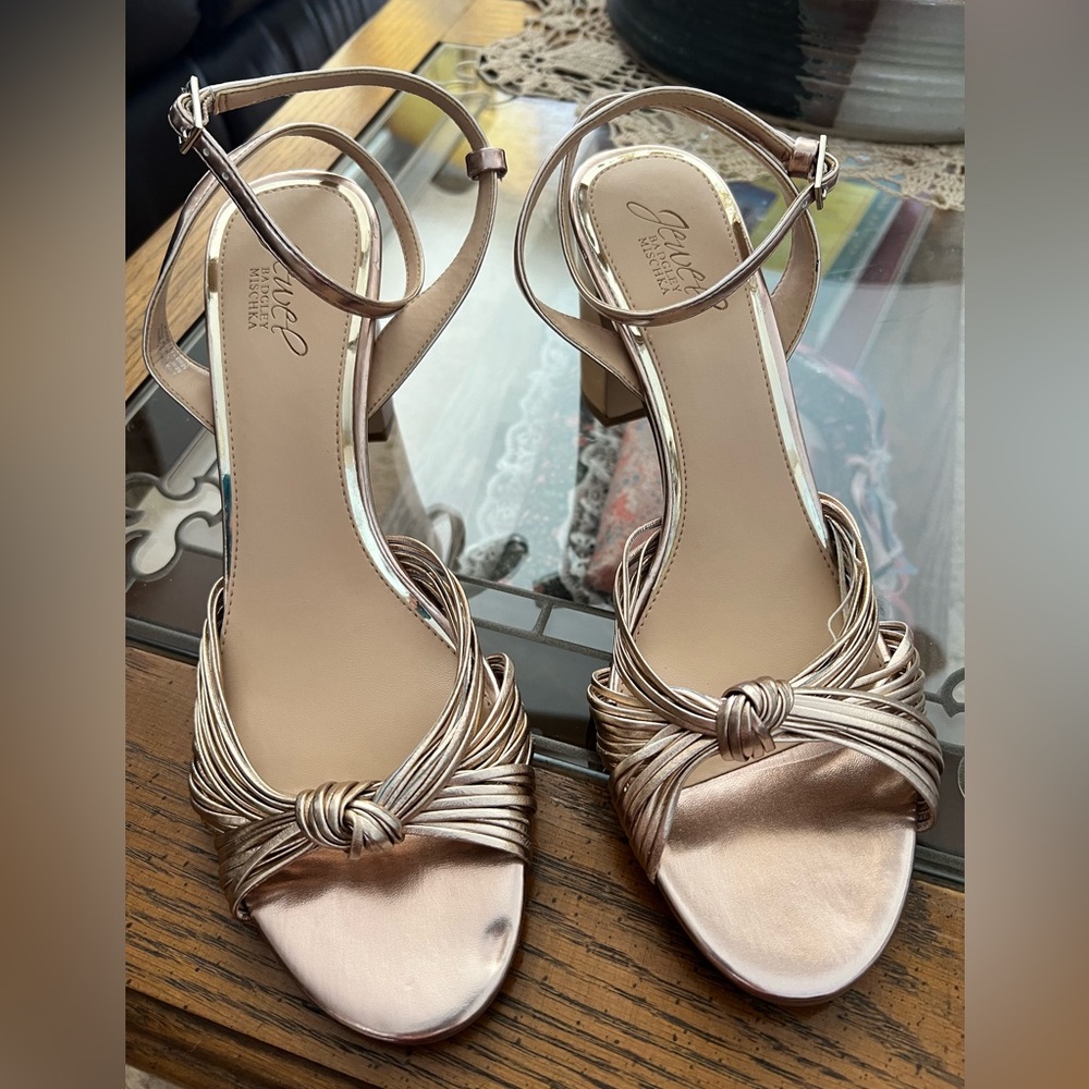 Badgley Mischka rose gold knotted block heels formal